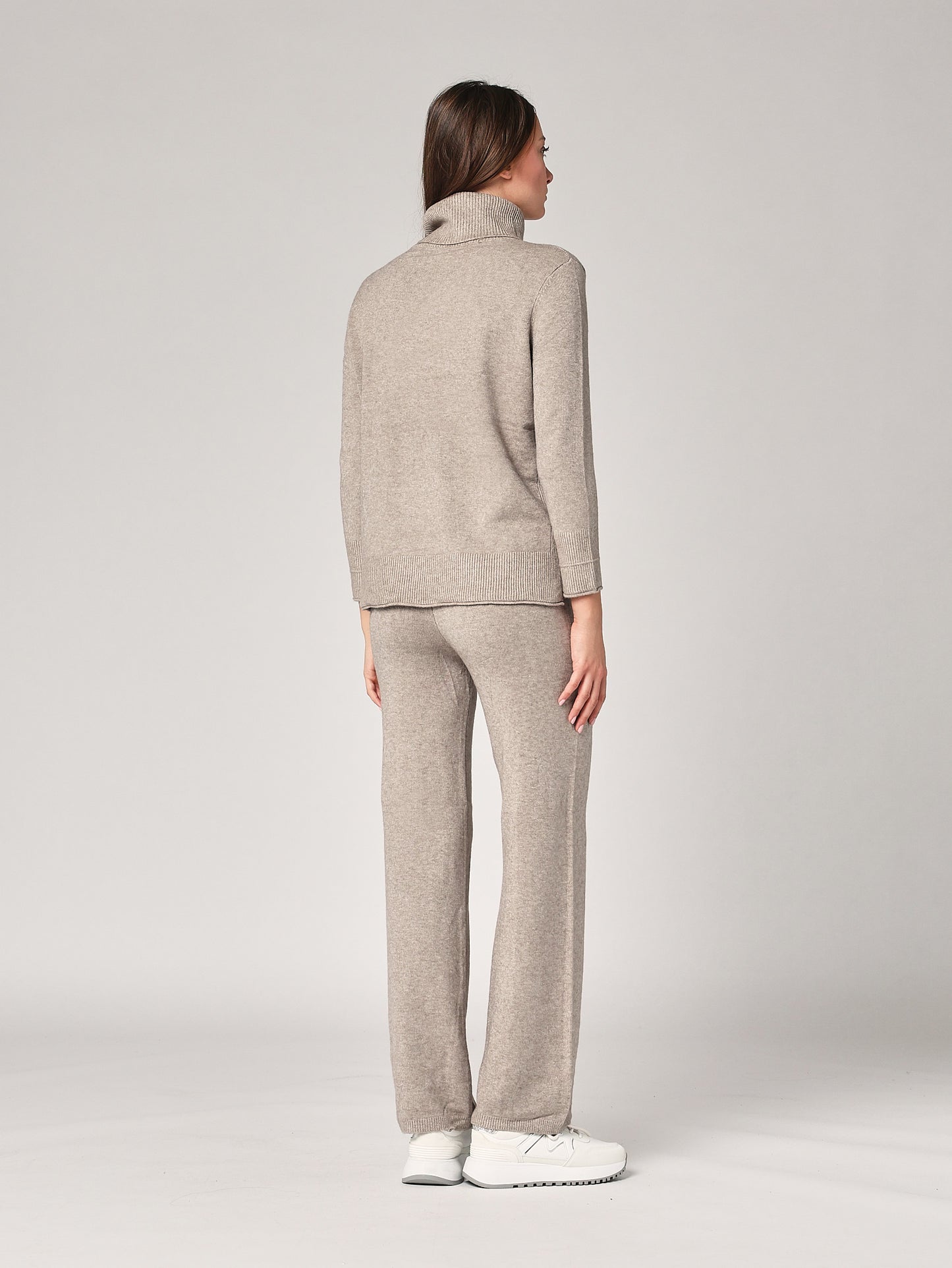 Completo con bottoni