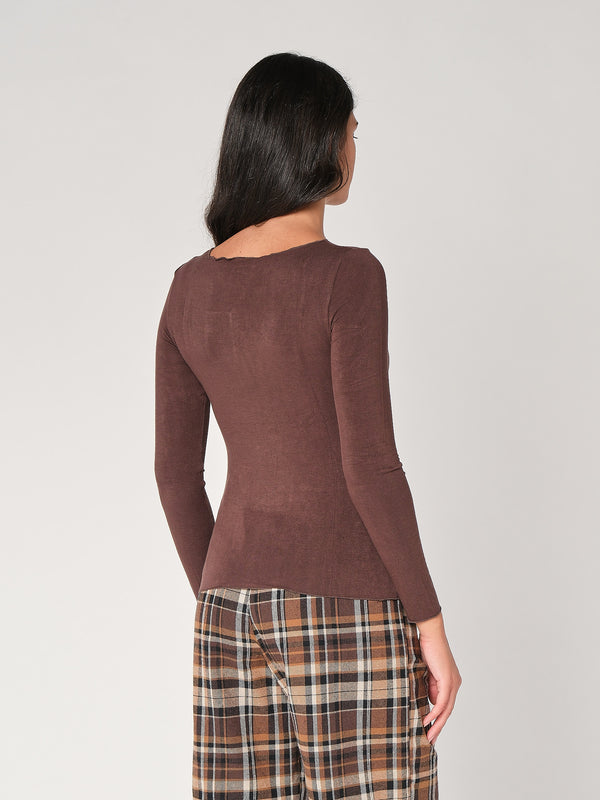 Maglia collo barchetta