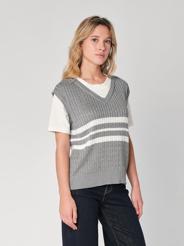 Maglia con trecce