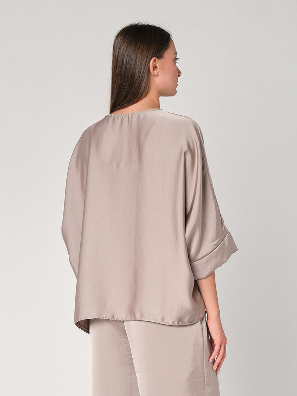 Maglia in raso larga