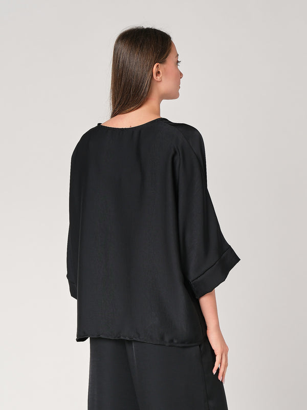 Maglia in raso larga