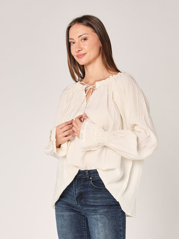 Maglia collo con nodo