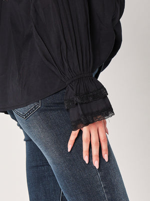 Maglia collo con nodo