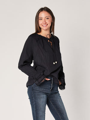 Maglia collo con nodo