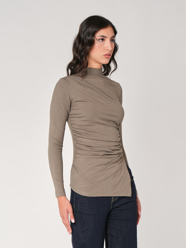 Maglia arricciata con punte