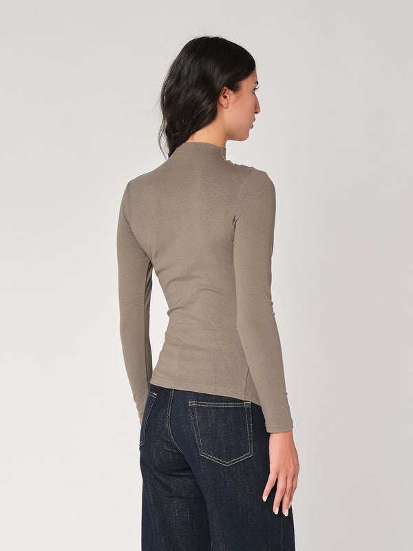 Maglia arricciata con punte