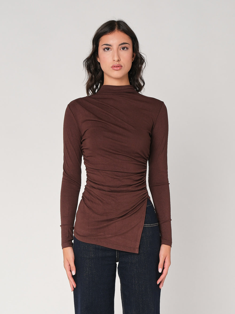 Maglia arricciata con punte