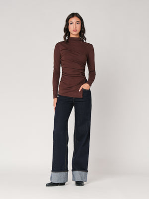 Maglia arricciata con punte