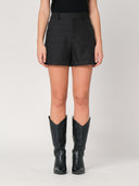 Shorts con motivo a D
