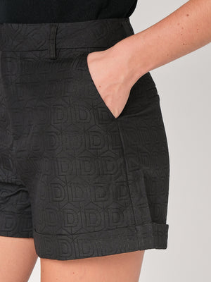 Shorts con motivo a D