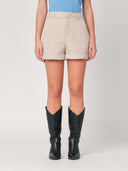 Shorts con motivo a D