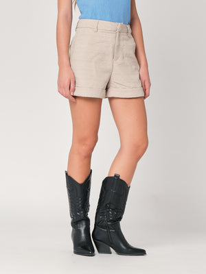 Shorts con motivo a D