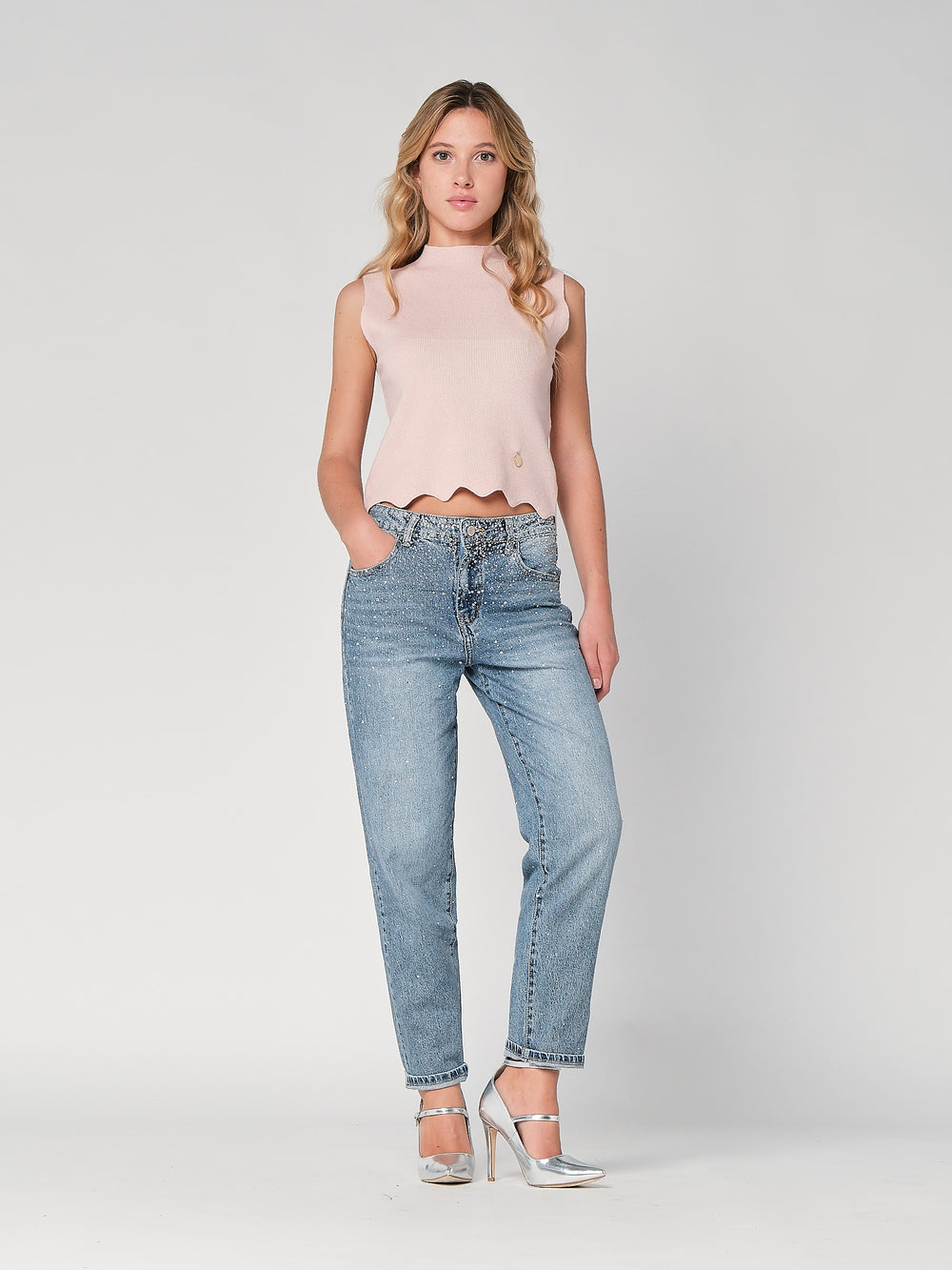 Jeans gamba larga con strass
