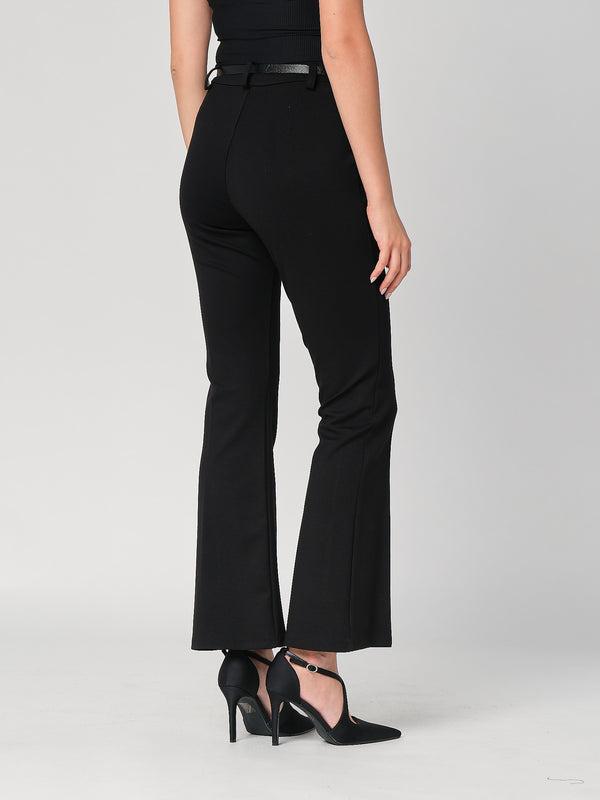 Pantalone a zampa
