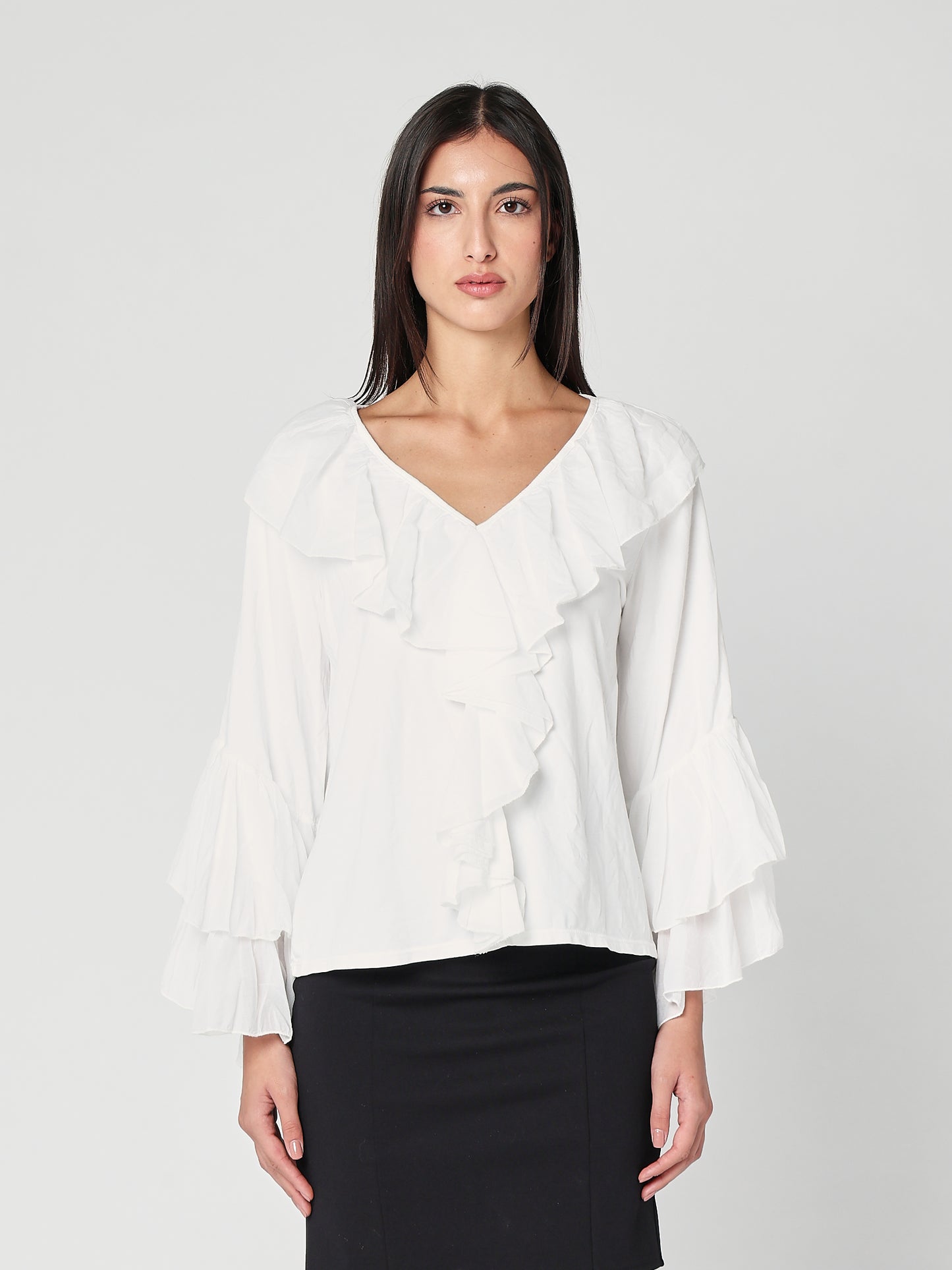 Baumwollpullover mit V-Ausschnitt und Rüschen