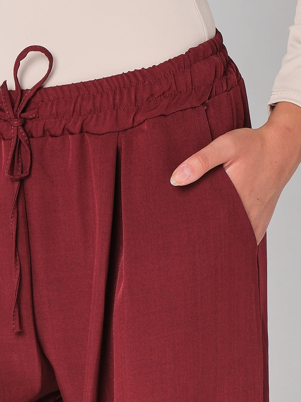 Pantalone palazzo con pinces