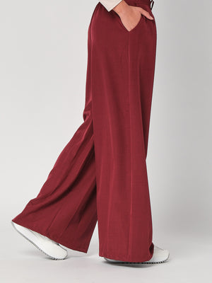 Pantalone palazzo con pinces
