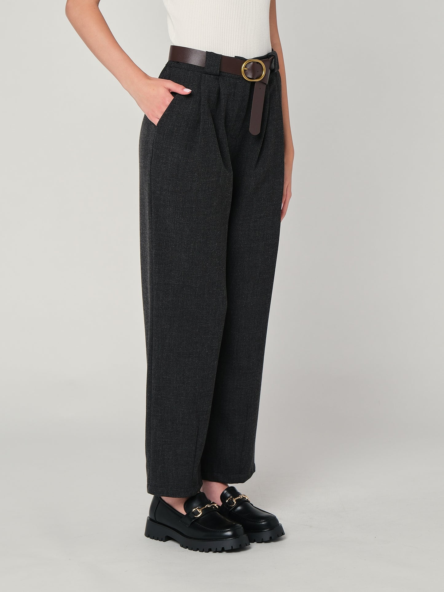 Pantalone con cintura