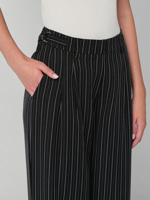 Pantaloni a righe