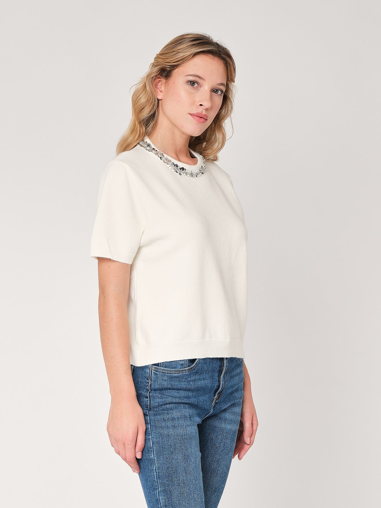Paillettenkragenpullover