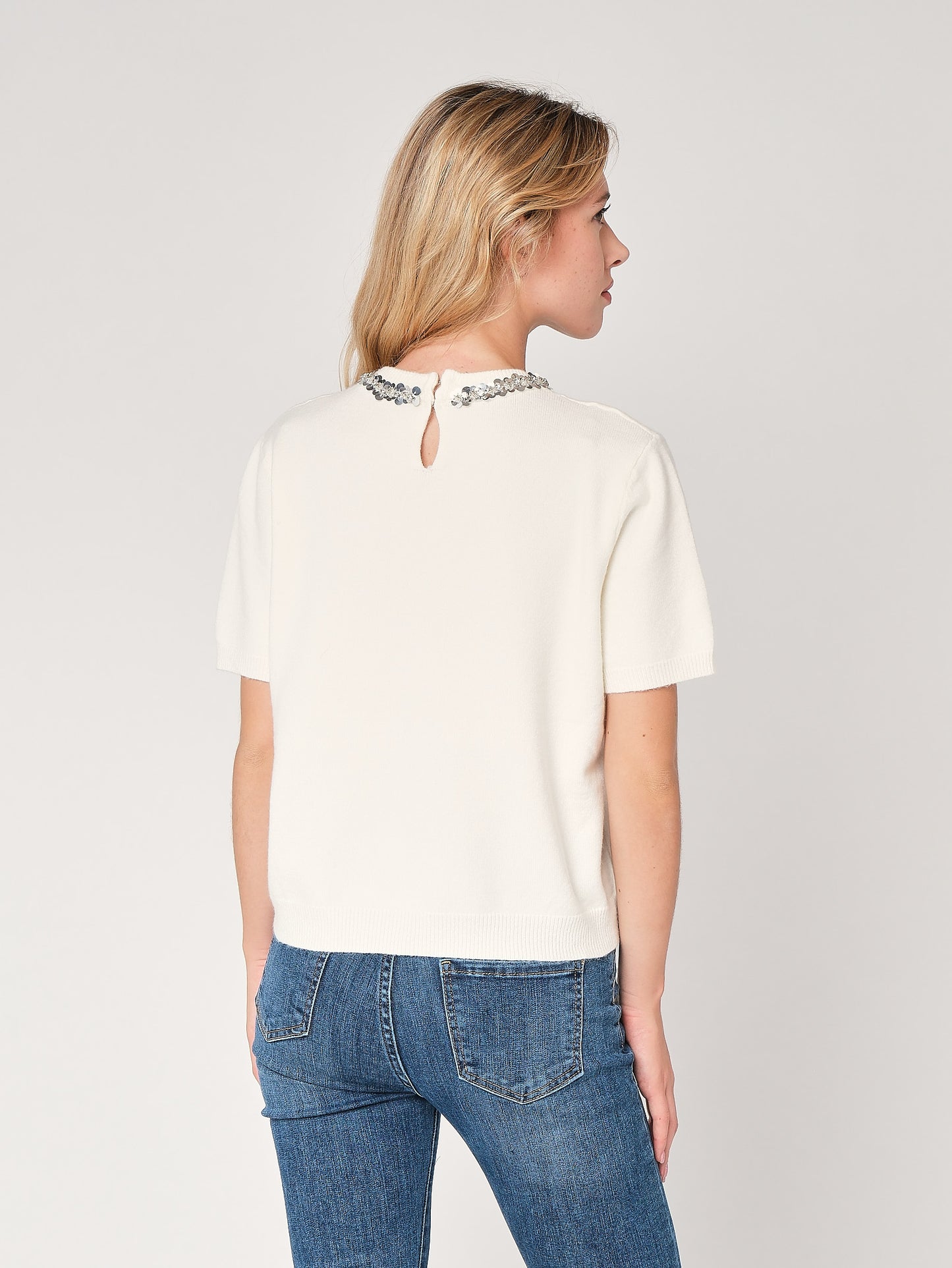 Paillettenkragenpullover