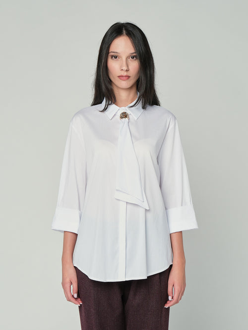 Camicia con cravatta gioiello