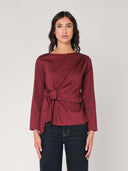 Camicia con nodo a lato
