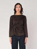 Camicia con nodo a lato