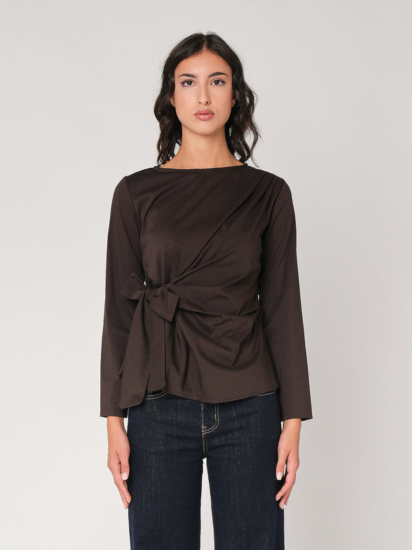 Camicia con nodo a lato