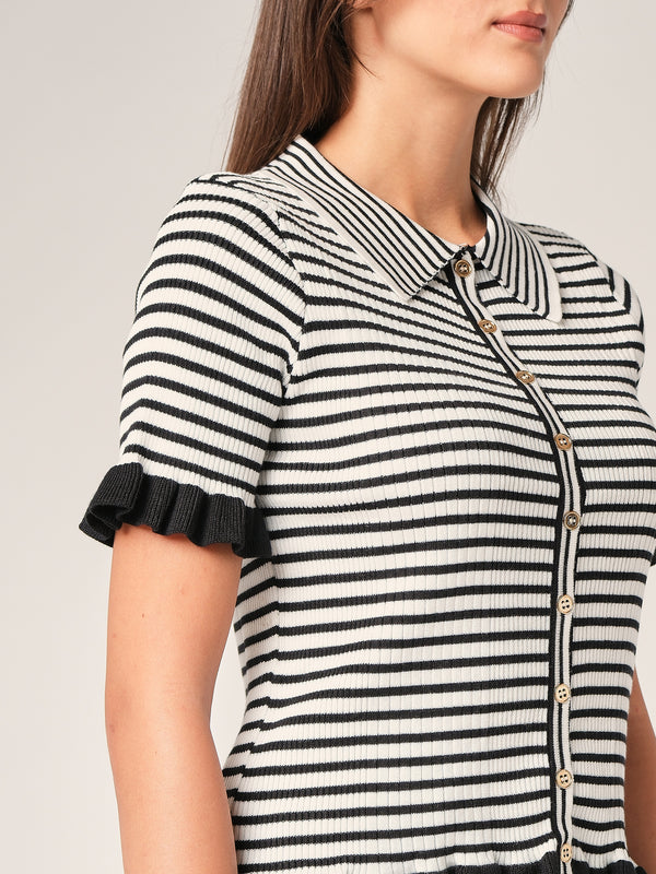 Maglia a righe con collo a camicia