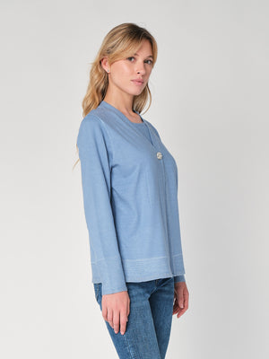 Maglia con profilo lurex e bottoni gioiello