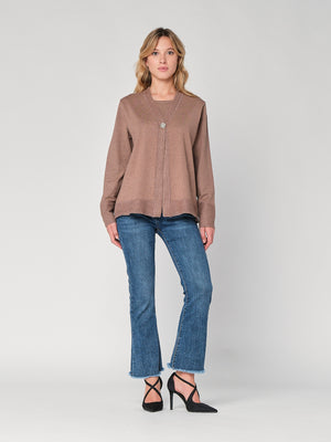 Maglia con profilo lurex e bottoni gioiello