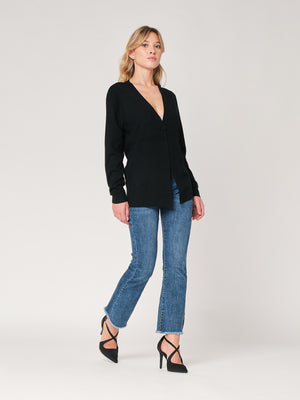 Cardigan con bottone
