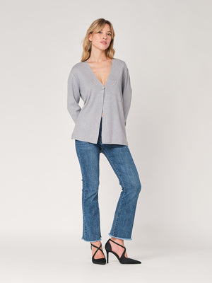 Cardigan con bottone