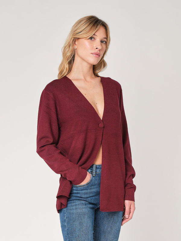 Cardigan con bottone