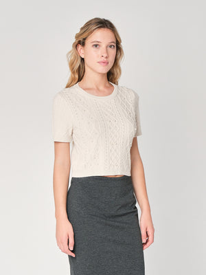 Maglia a trecce con perline