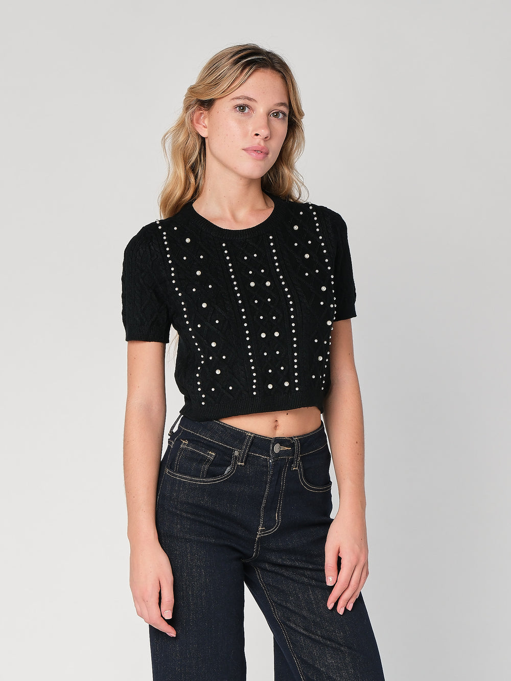 Maglia a trecce con perline