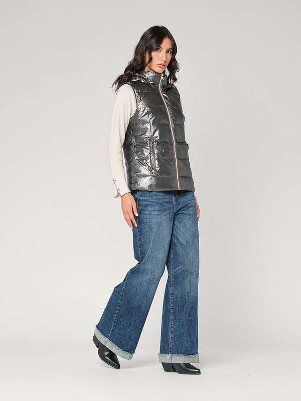 Gilet laminato con cappuccio