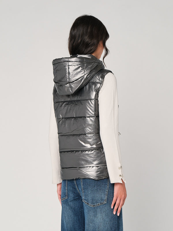 Gilet laminato con cappuccio