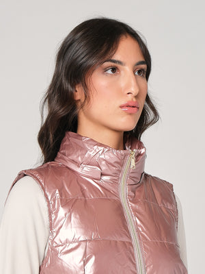 Gilet laminato con cappuccio