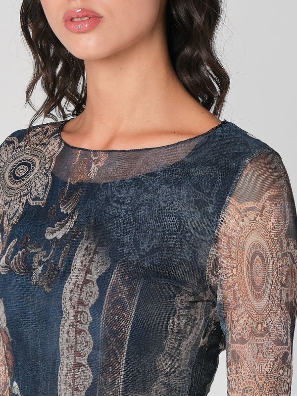 Maglia in fantasia con rete