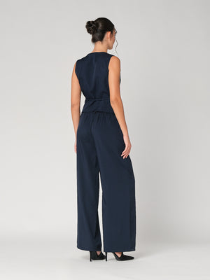 Completo gilet con nodo a lato