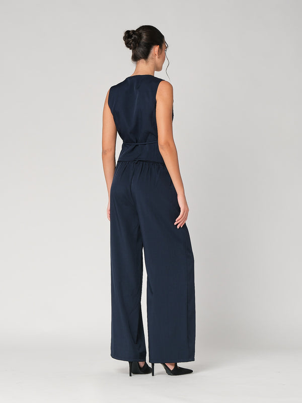 Completo gilet con nodo a lato