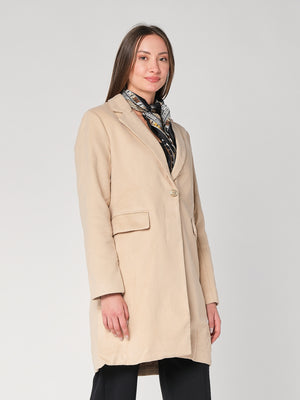 Cappotto con un bottone