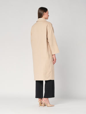 Cappotto con un bottone