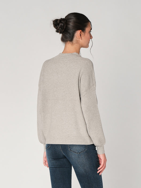 Maglia collo V con bottoni