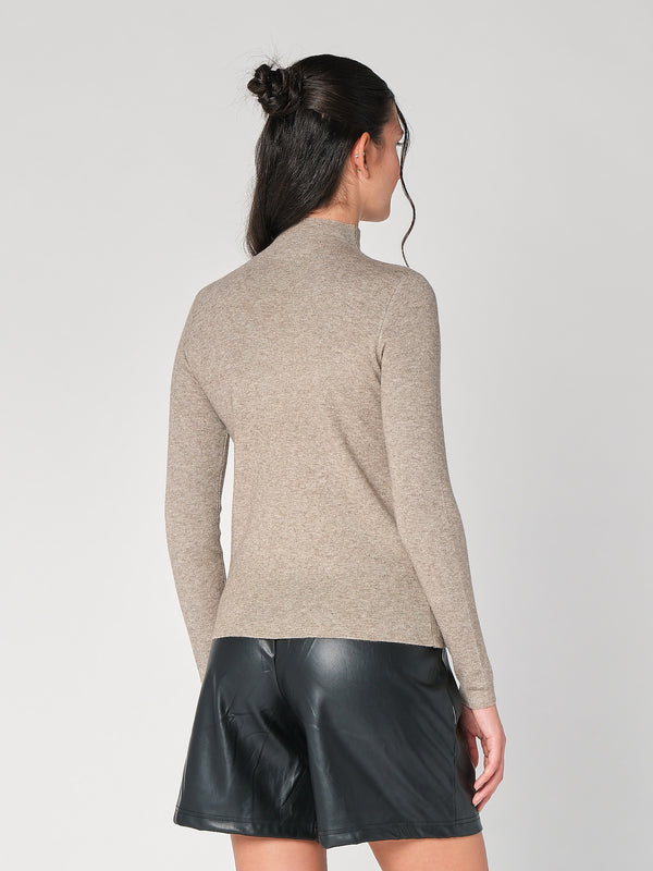 Lupetto con riga strass