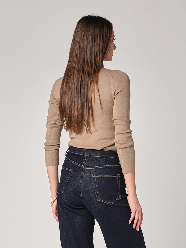 Rollkragenpullover mit Strassstreifen