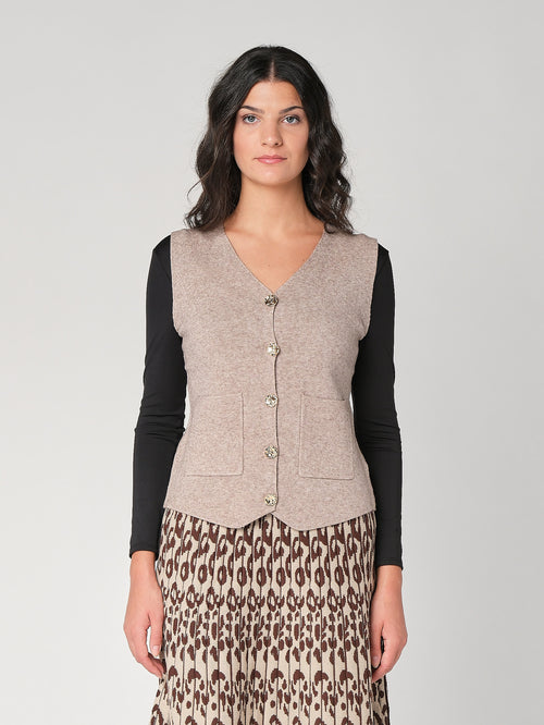 Gilet con bottoni e due tasche