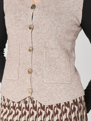 Gilet con bottoni e due tasche